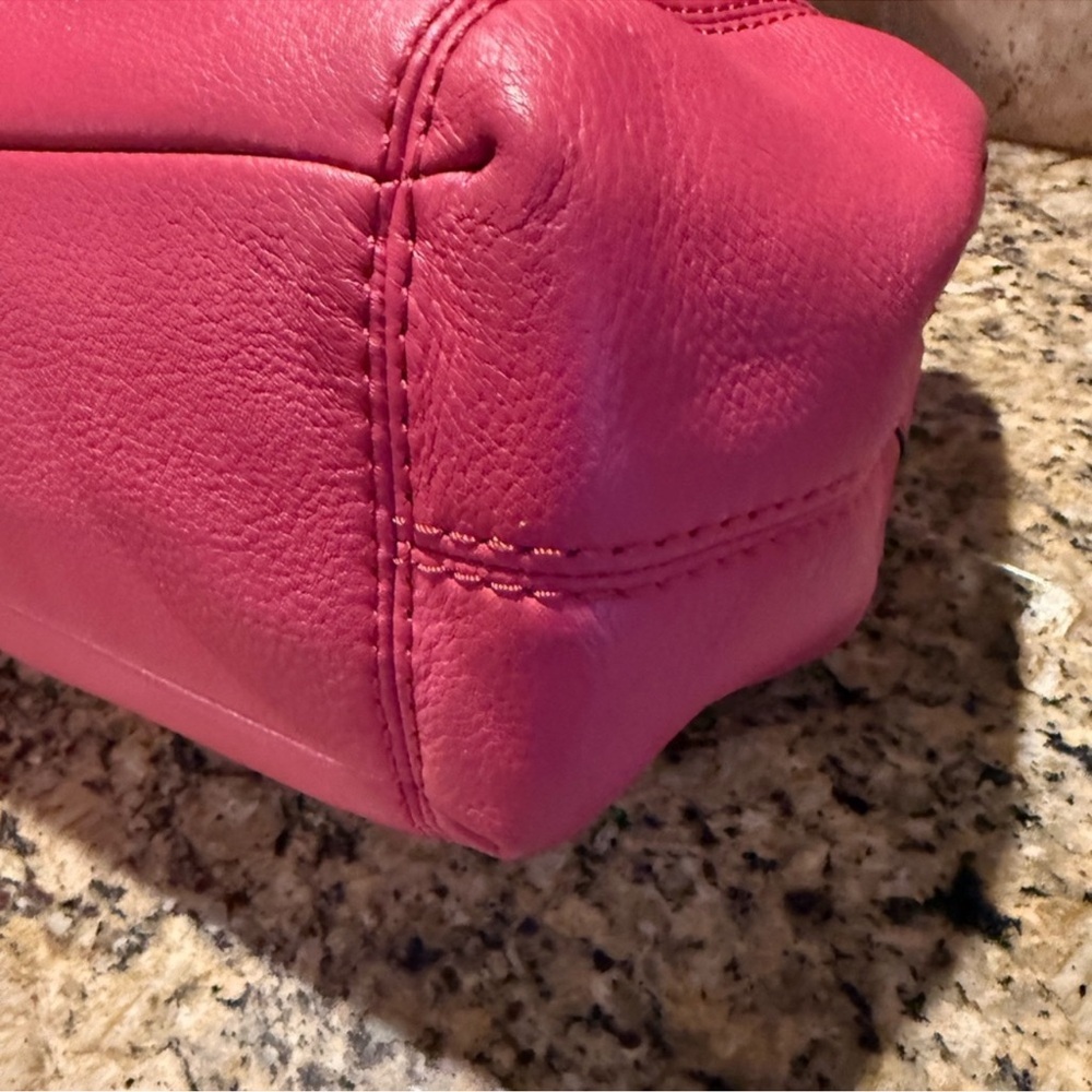 Coach Hot Pink Leather Shoulder Bag • LIKE NEW - Picture 5 of 13